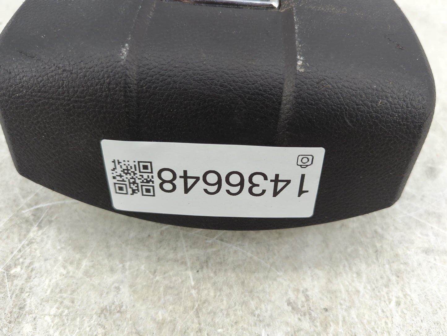 2012 Dodge Charger Air Bag Driver Left Steering Wheel Mounted P/N:4C2 266 3X AVF P11-1031 Fits OEM Used Auto Parts - Oemused