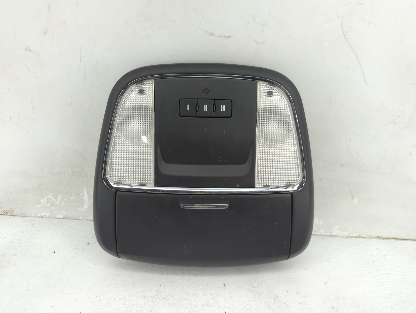 2012 Dodge Charger Overhead Roof Console - Oemusedautoparts1.com