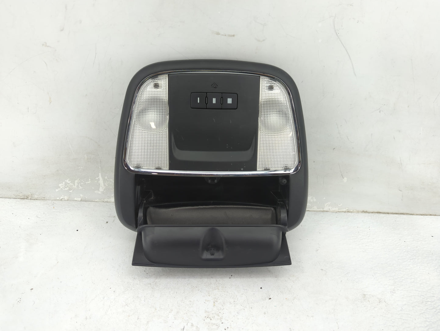 2012 Dodge Charger Overhead Roof Console - Oemusedautoparts1.com