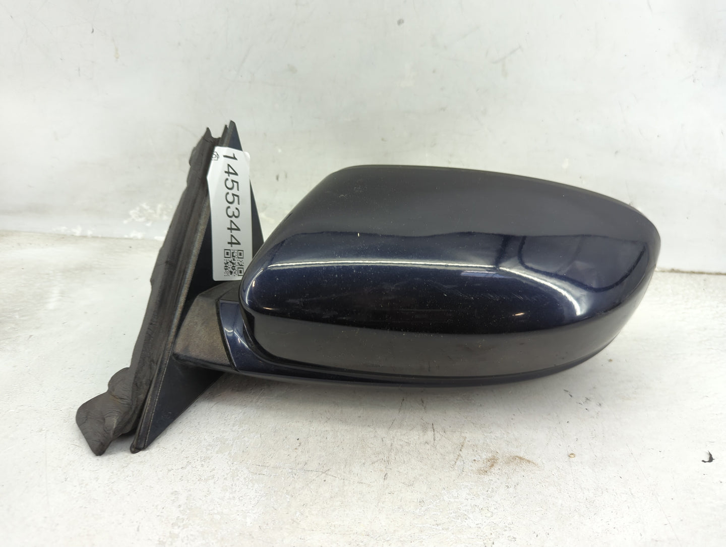 2011-2014 Dodge Charger Driver Side View Mirror - Left Door Mirror OEM Used - Oemusedautoparts1.com