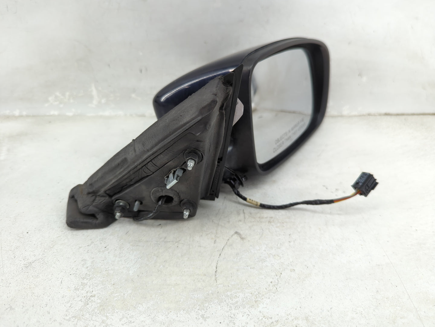 2011-2014 Dodge Charger Passenger Side View Mirror - Right Door Mirror OEM Used - Oemusedautoparts1.com