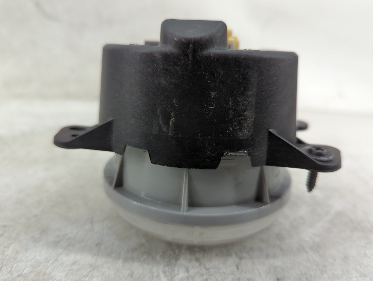 2011-2014 Dodge Charger Driver Left Oem Fog Light Lamp Black - Oemusedautoparts1.com