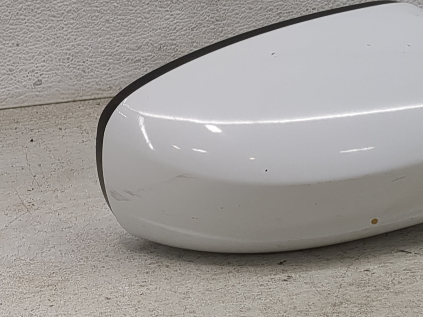 2011-2014 Dodge Charger Passenger Side View Mirror - Right Door Mirror OEM Used - Oemusedautoparts1.com