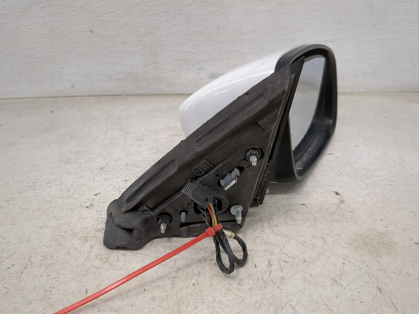 2011-2014 Dodge Charger Passenger Side View Mirror - Right Door Mirror OEM Used - Oemusedautoparts1.com