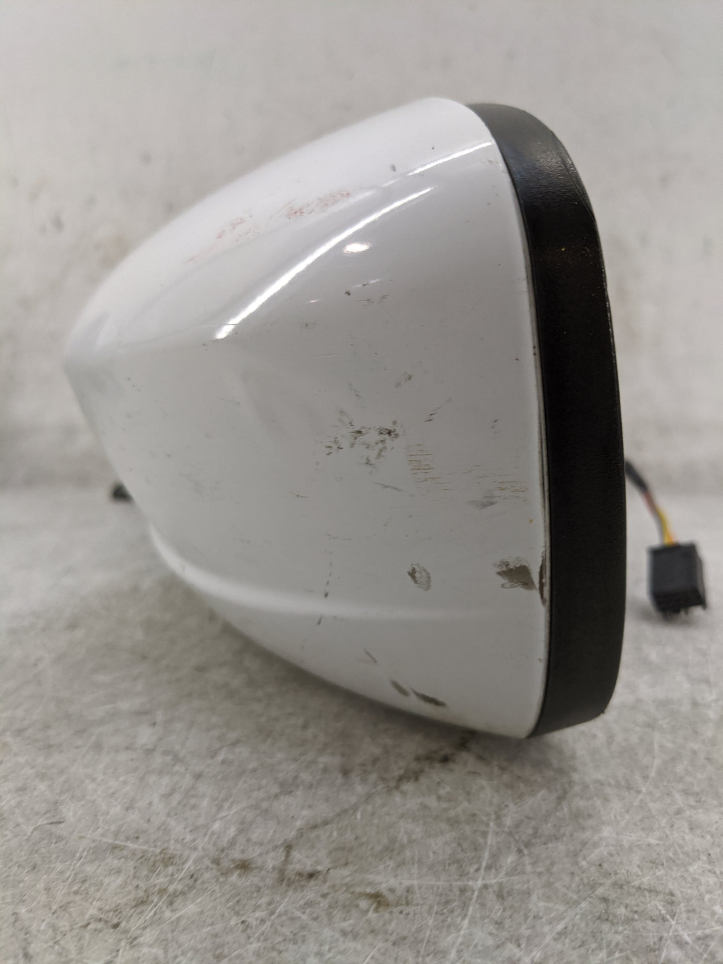 2011-2014 Dodge Charger Driver Side View Mirror - Left Door Mirror OEM Used - Oemusedautoparts1.com