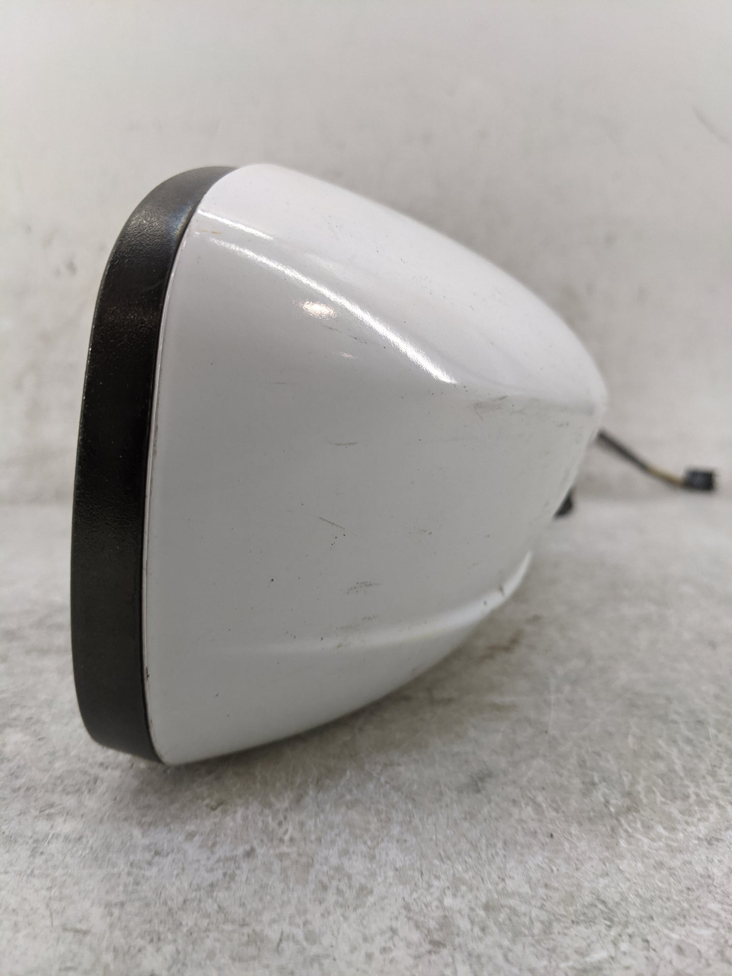 2011-2014 Dodge Charger Passenger Side View Mirror - Right Door Mirror OEM Used - Oemusedautoparts1.com