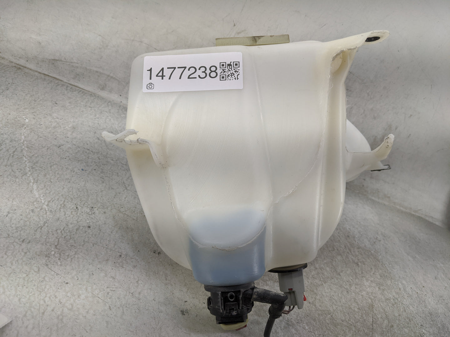 2011-2022 Dodge Charger Windshield Washer Fluid Reservoir Bottle Oem 1477238 - Oemusedautoparts1.com