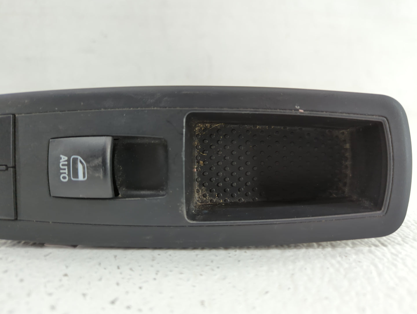 2012 Dodge Charger Passeneger Right Power Window Switch 56046822ac - Oemusedautoparts1.com
