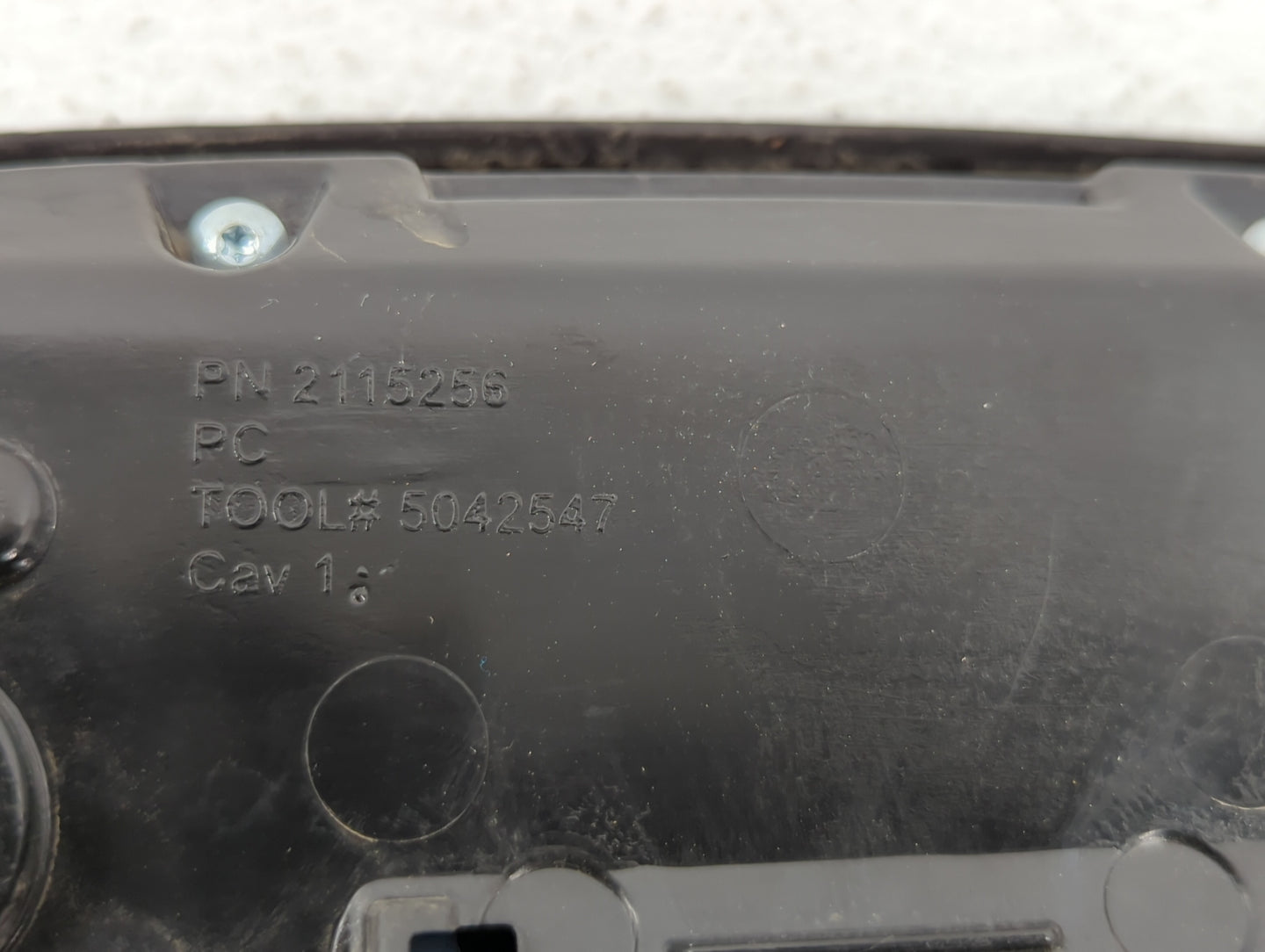 2012 Dodge Charger Overhead Roof Console Black - Oemusedautoparts1.com