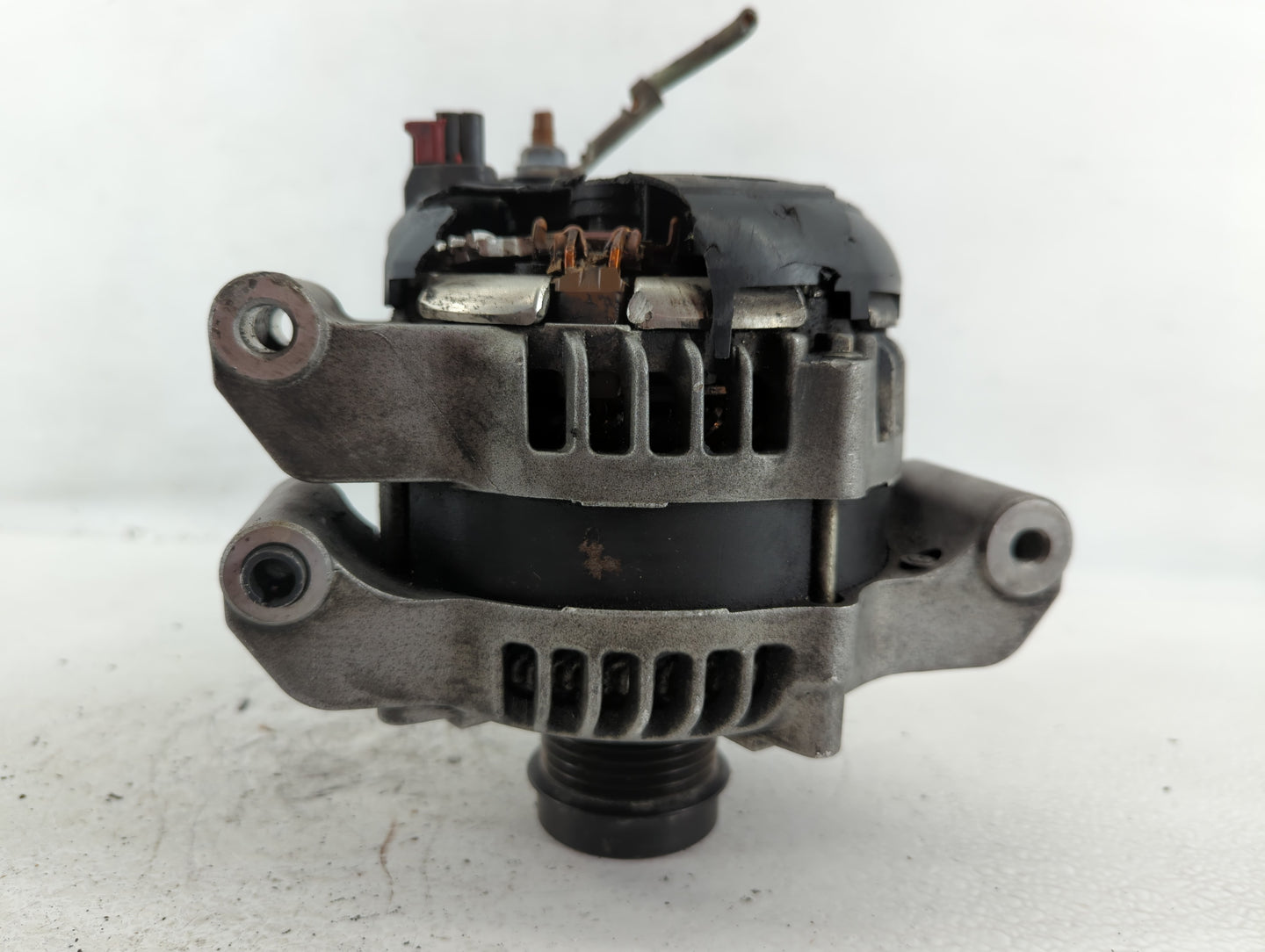 2011-2022 Dodge Charger Alternator Replacement Generator Charging Assembly Engine OEM Fits OEM Used Auto Parts - Oemusedauto