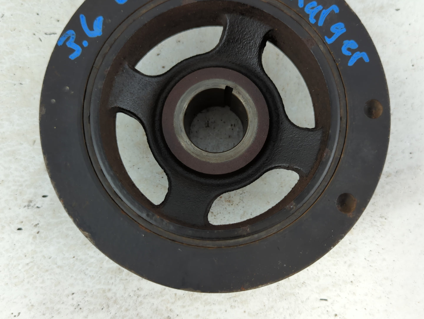 2012 Dodge Charger HARMONIC BALANCER - Oemusedautoparts1.com