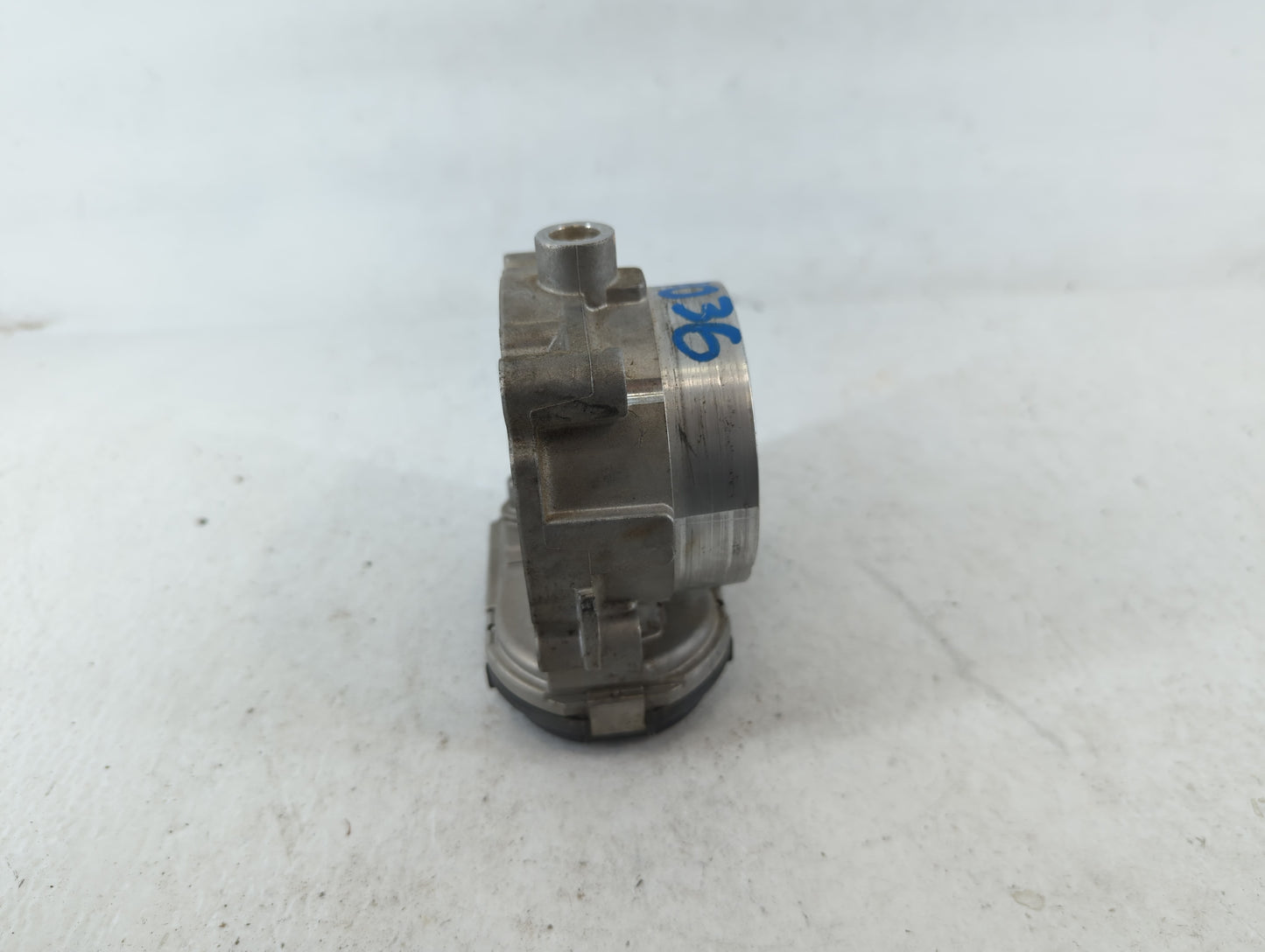 2011-2022 Dodge Charger Throttle Body P/N:05184349AC 0 280 750 570 Fits OEM Used Auto Parts - Oemusedautoparts1.com
