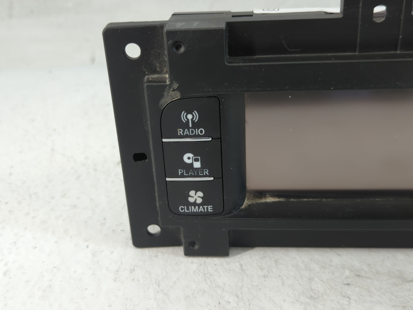 2012-2012 Dodge Charger Am Fm Cd Player Radio Receiver - Oemusedautoparts1.com