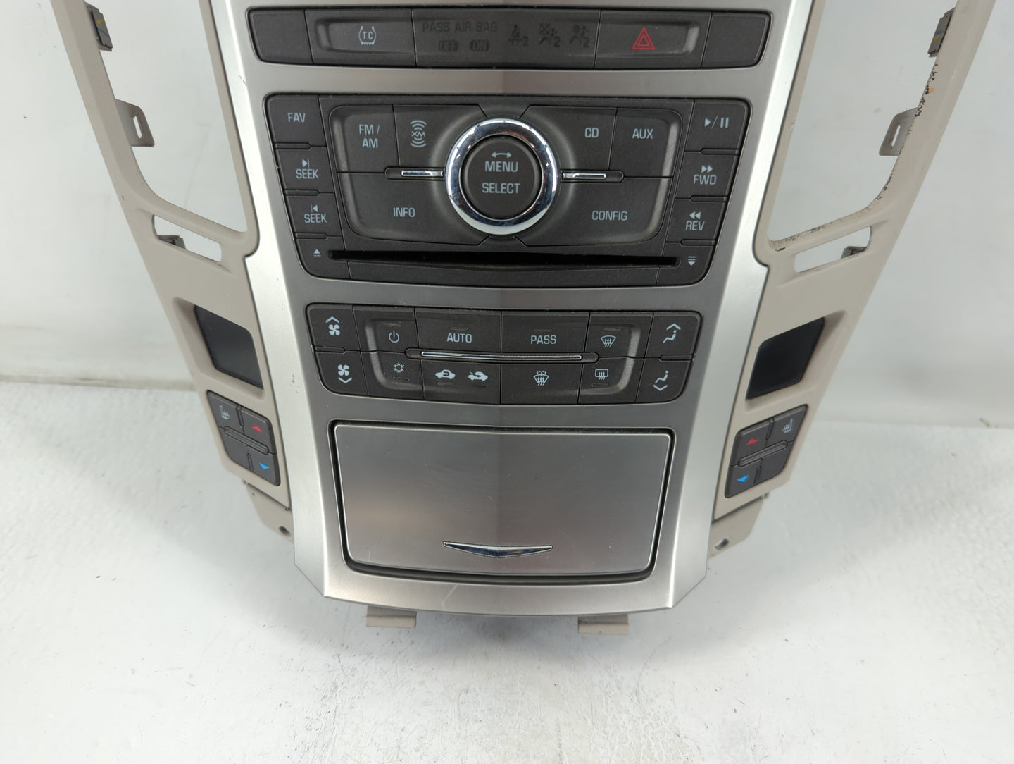 2011 Dodge Dakota Radio AM FM Cd Player Receiver Replacement P/N:P05091197AB Fits Fits 2012 OEM Used Auto Parts - Oemusedaut