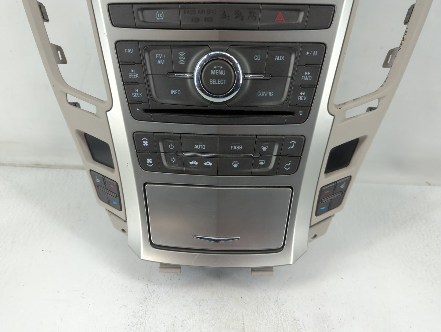 2011 Dodge Dakota Radio AM FM Cd Player Receiver Replacement P/N:P05091197AB Fits Fits 2012 OEM Used Auto Parts - Oemusedaut