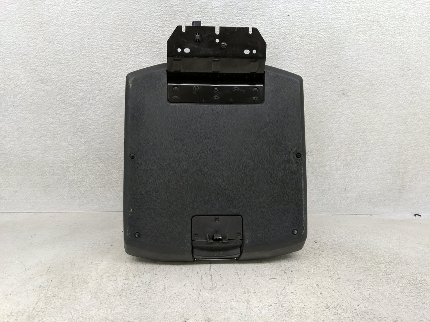 2012 Dodge Dodge 1500 Pickup Center Console Armrest Cover Lid Fits OEM Used Auto Parts - Oemusedautoparts1.com