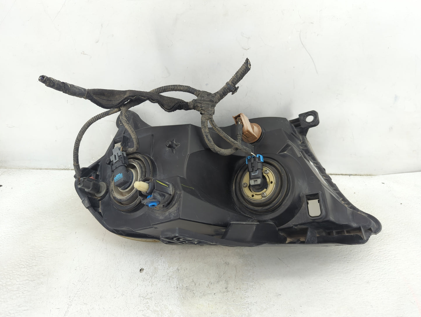 2011-2013 Dodge Durango Passenger Right Oem Head Light Headlight Lamp - Oemusedautoparts1.com