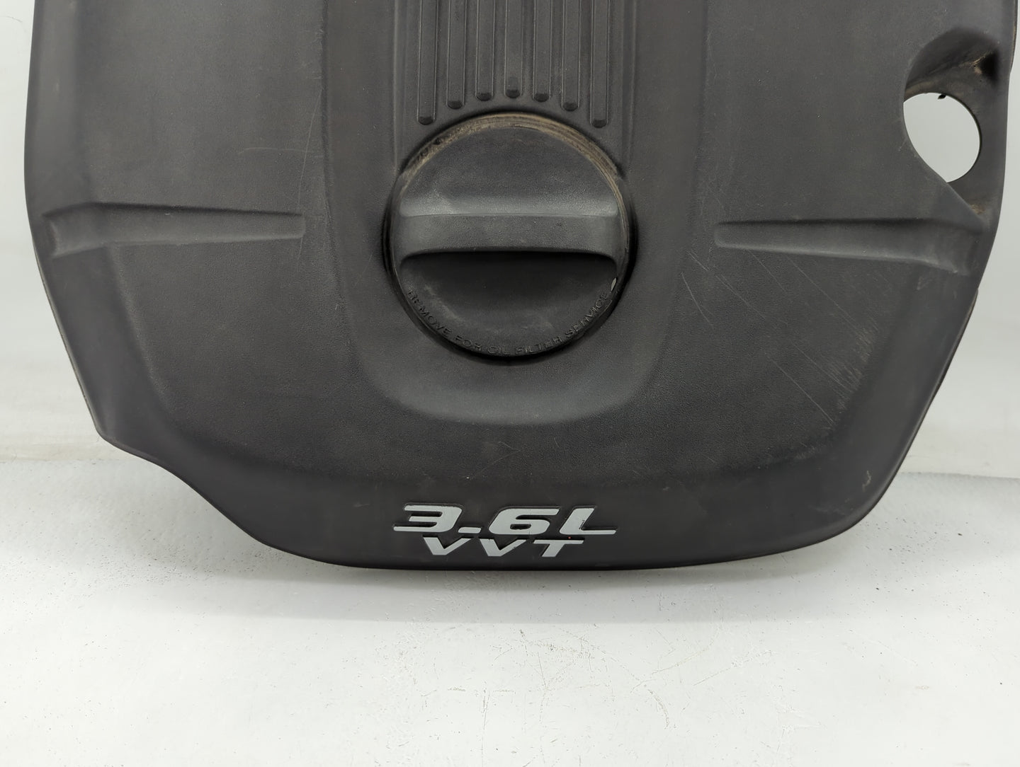 2012 Dodge Durango Engine Cover - Oemusedautoparts1.com