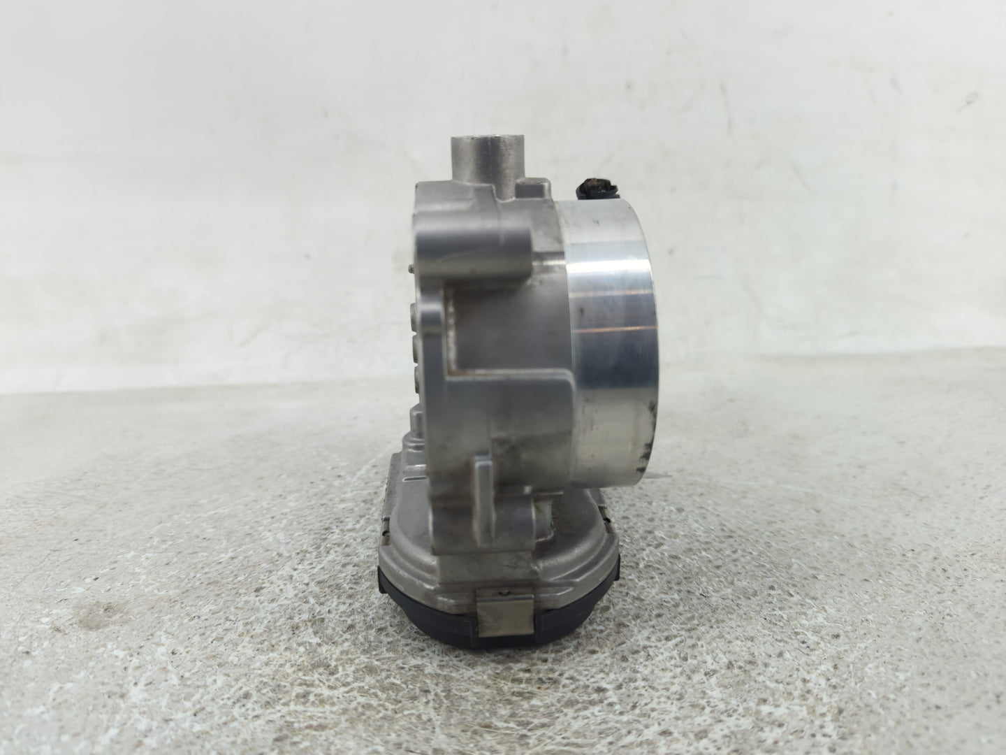 2011-2022 Dodge Durango Throttle Body P/N:05184349AC 0 280 750 570 Fits OEM Used Auto Parts - Oemusedautoparts1.com