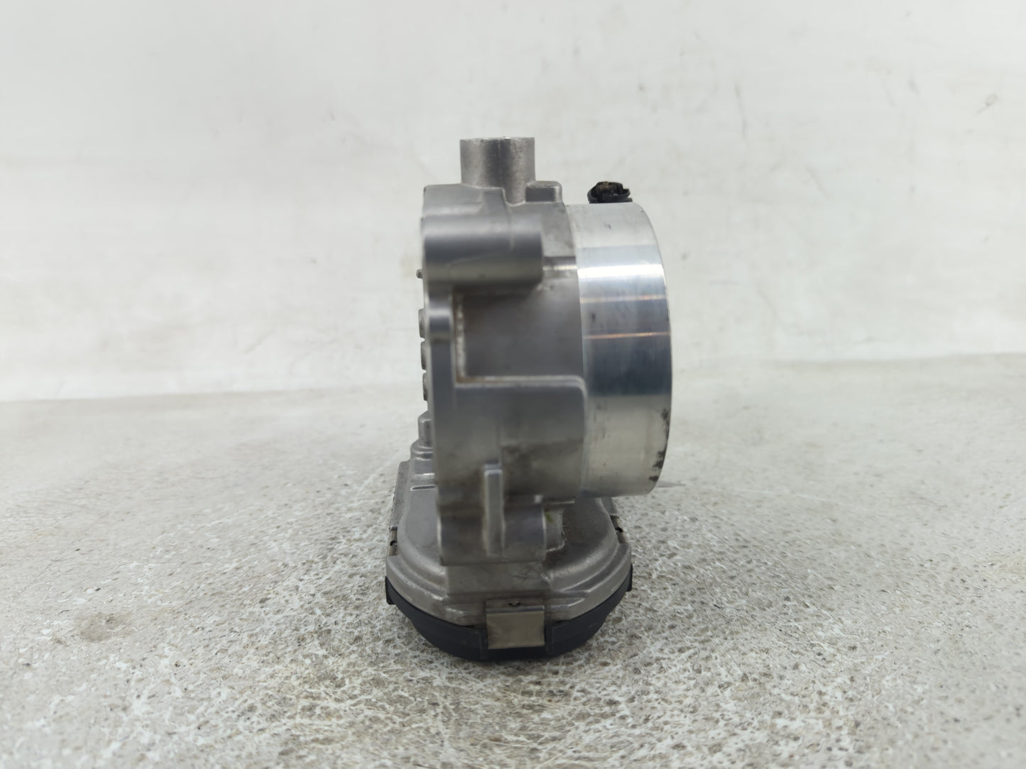 2011-2022 Dodge Durango Throttle Body P/N:05184349AC 0 280 750 570 Fits OEM Used Auto Parts - Oemusedautoparts1.com