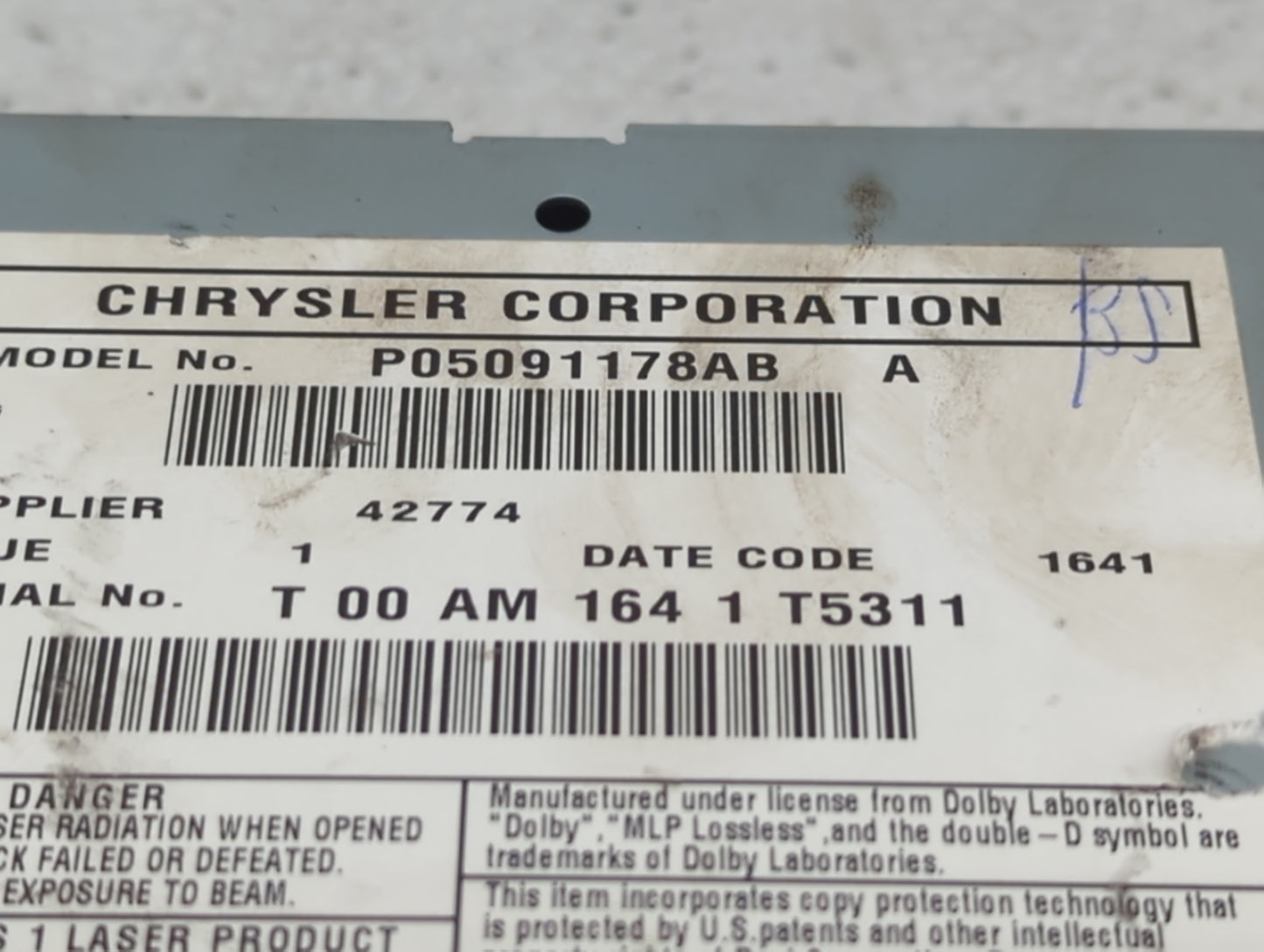2011-2013 Dodge Durango Radio AM FM Cd Player Receiver Replacement P/N:P05091178AB Fits Fits 2011 2012 2013 OEM Used Auto Pa