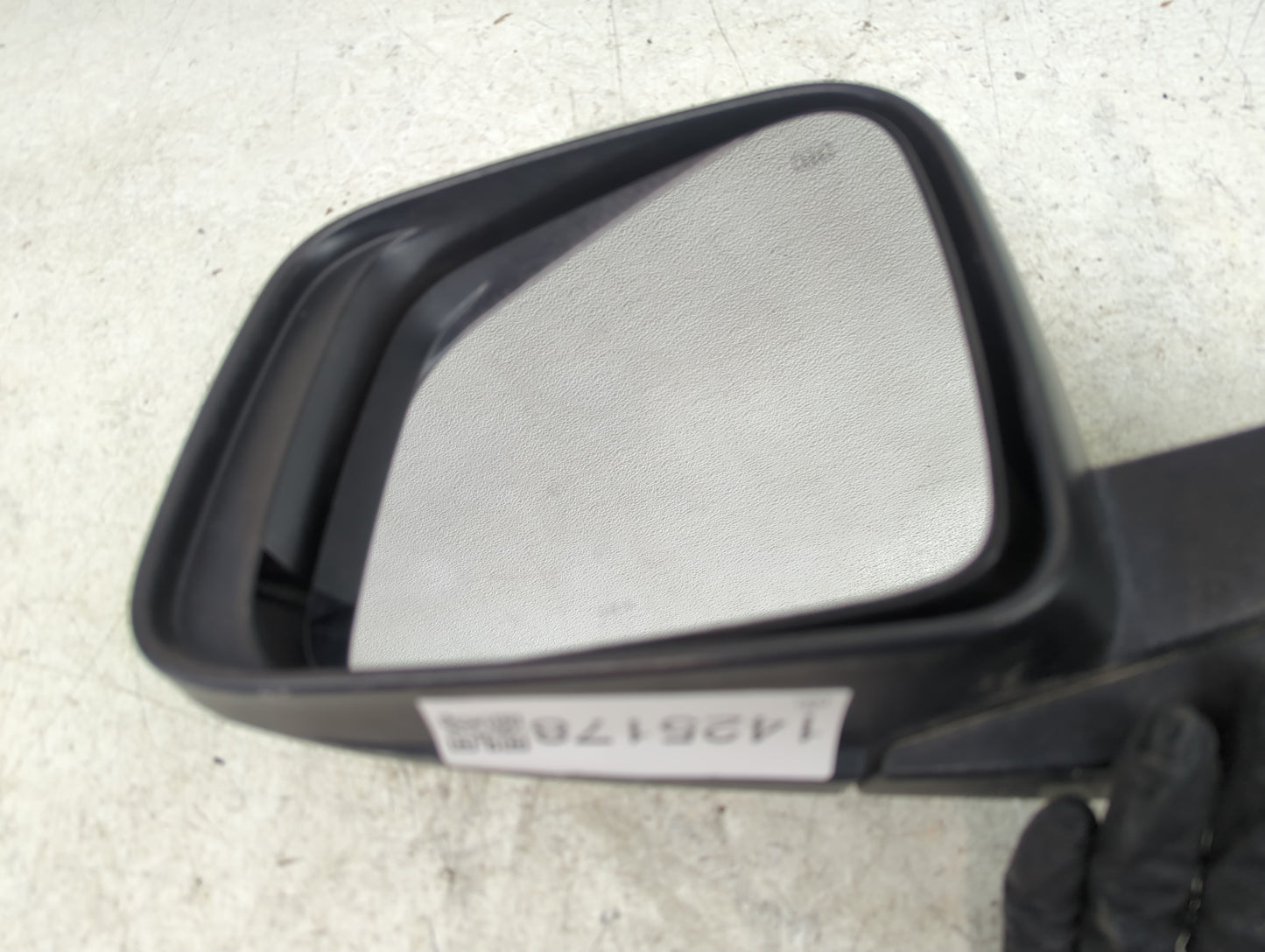 2011-2022 Dodge Durango Driver Side View Mirror - Left Door Mirror OEM Used - Oemusedautoparts1.com