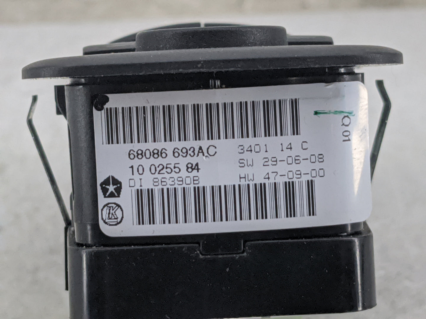 2011-2013 Dodge Durango Master Power Window Switch Replacement Driver Side Left P/N:68086693AC 1002558 Fits Fits 2011 2012 2