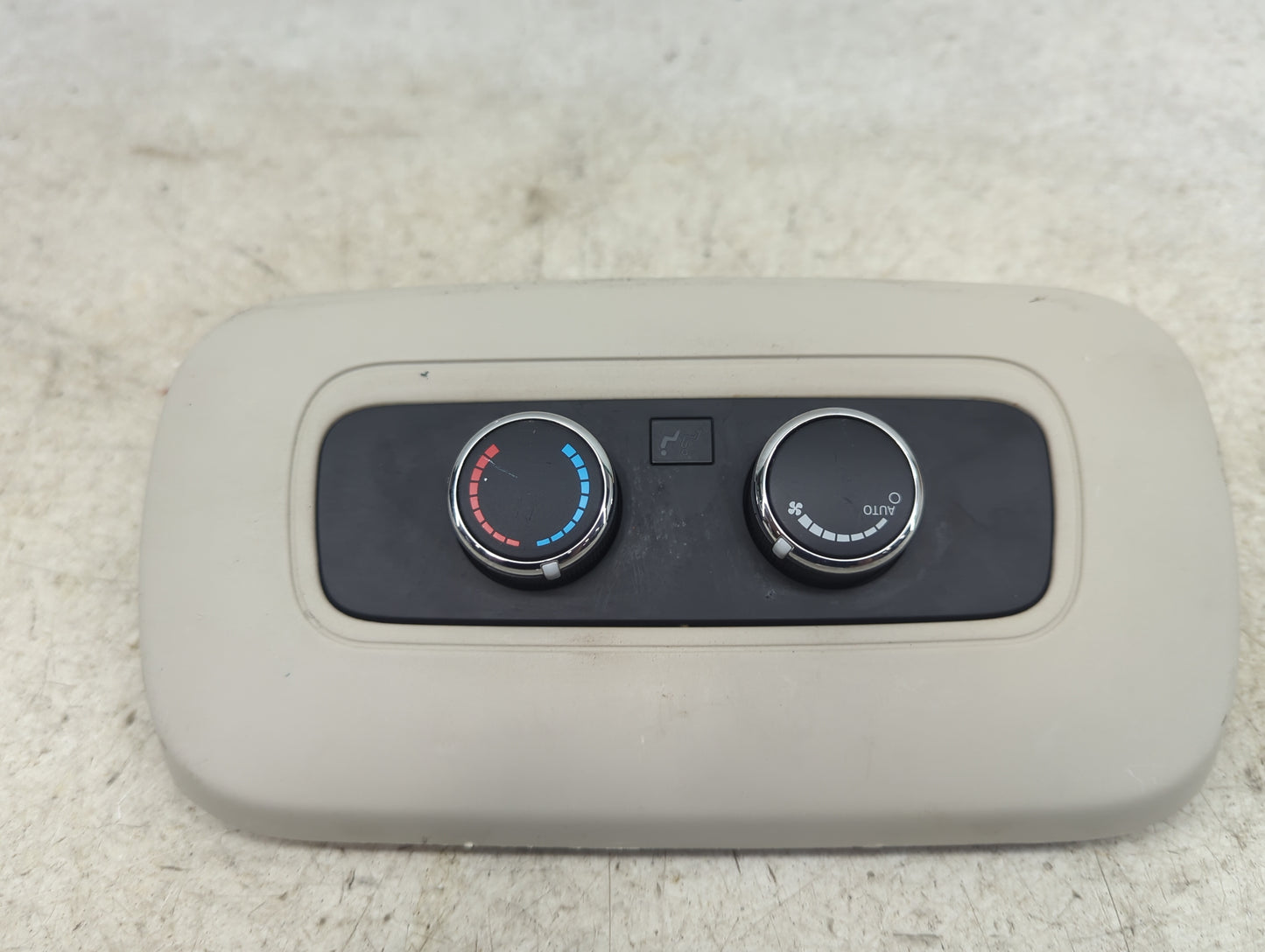 2011-2013 Dodge Durango Climate Control Module Temperature AC/Heater Replacement P/N:55111866AD 5HB010247-01B Fits OEM Used 