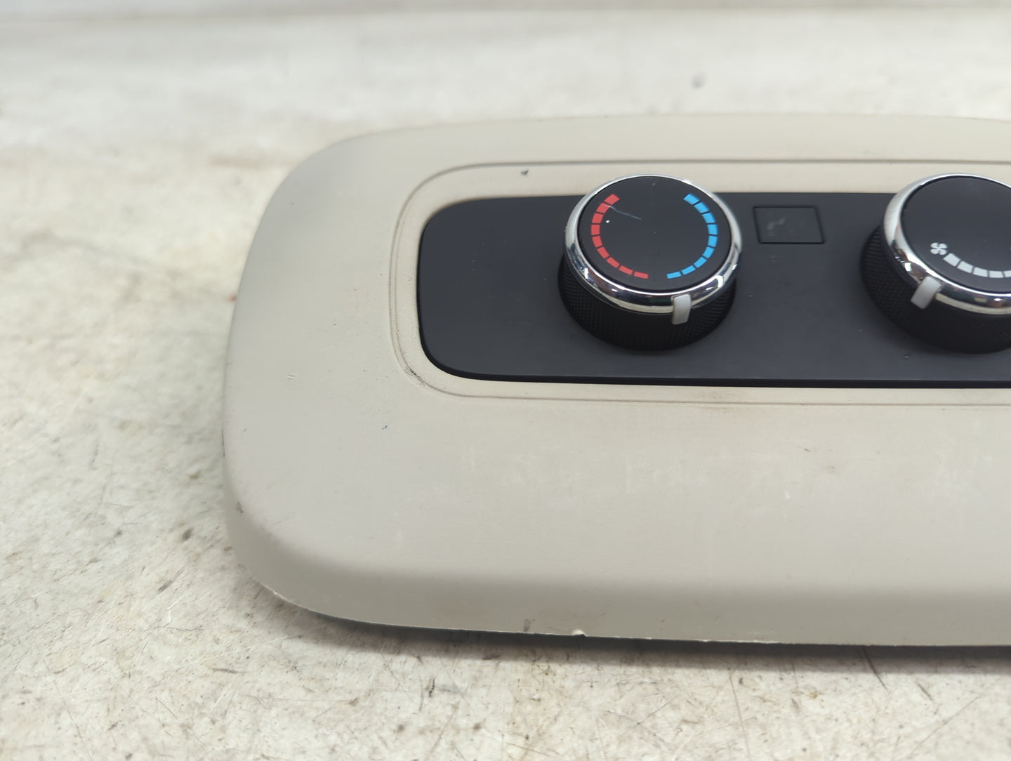 2011-2013 Dodge Durango Climate Control Module Temperature AC/Heater Replacement P/N:55111866AD 5HB010247-01B Fits OEM Used 