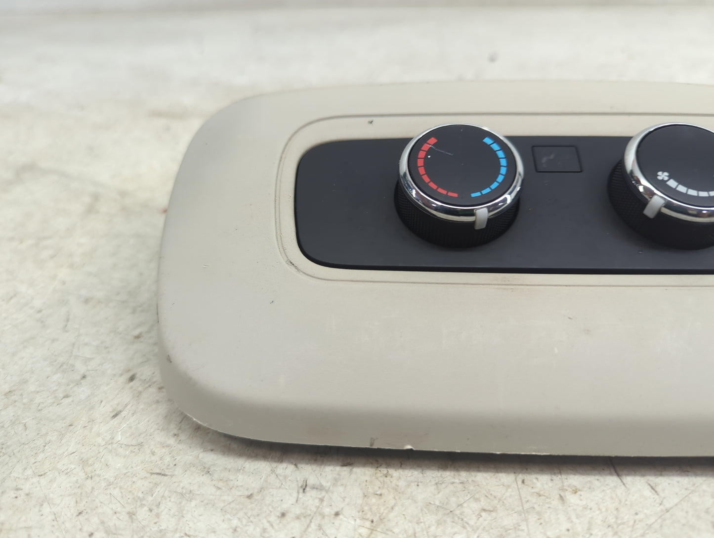 2011-2013 Dodge Durango Climate Control Module Temperature AC/Heater Replacement P/N:55111866AD 5HB010247-01B Fits OEM Used 