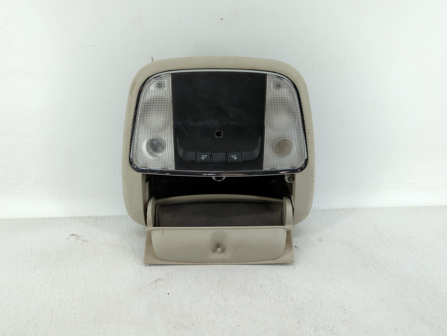 2012 Dodge Durango Overhead Roof Console - Oemusedautoparts1.com