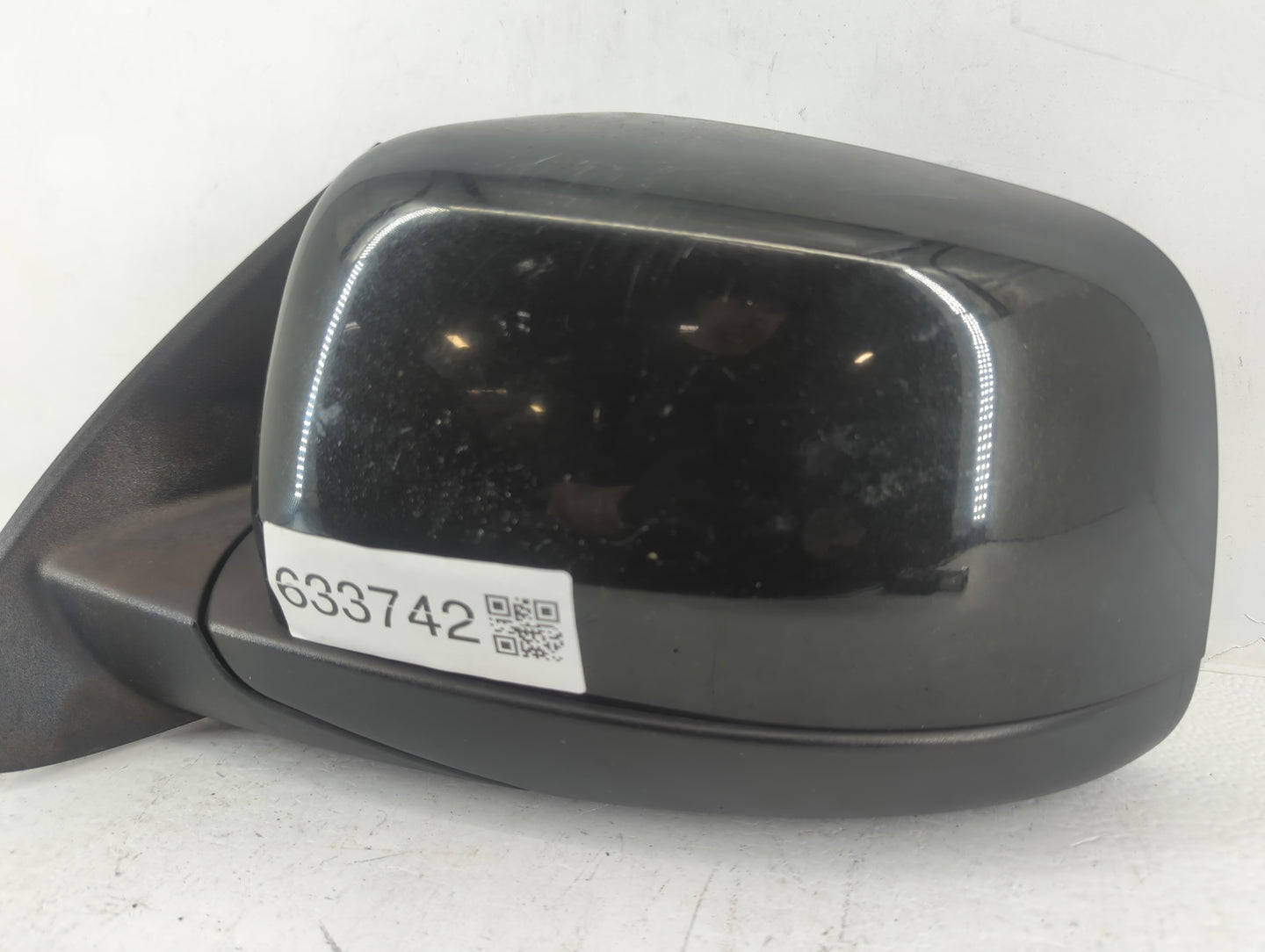 2012 Dodge Durango Driver Side View Mirror - Left Door Mirror OEM Used - Oemusedautoparts1.com