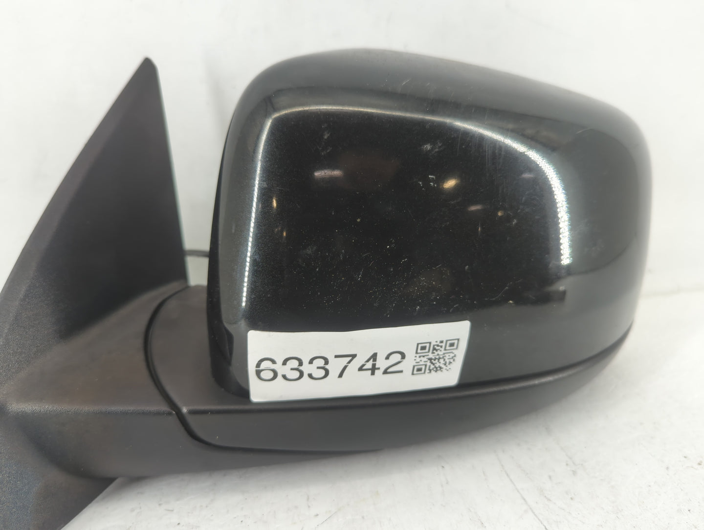 2012 Dodge Durango Driver Side View Mirror - Left Door Mirror OEM Used - Oemusedautoparts1.com