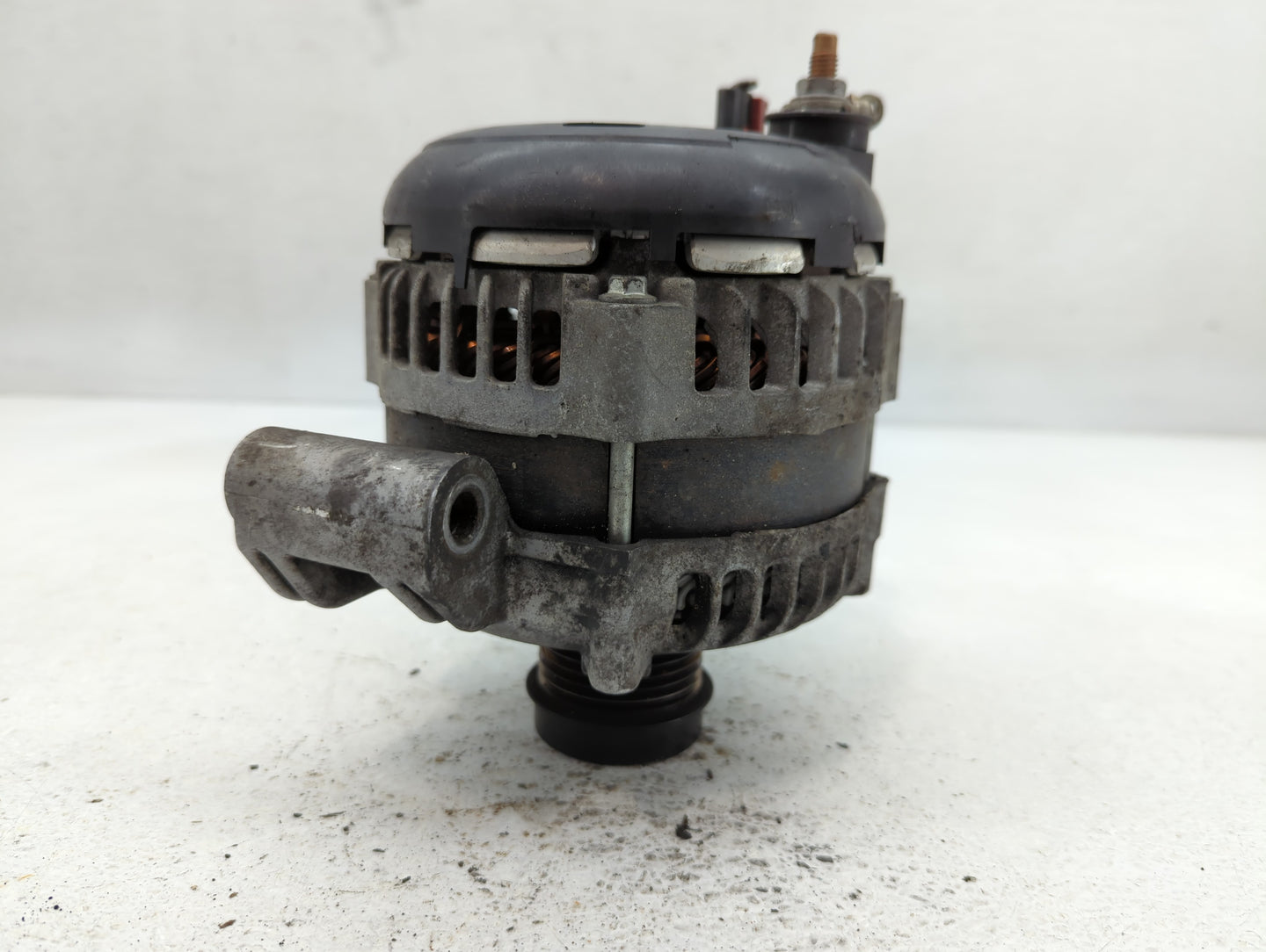 2011-2015 Dodge Durango Alternator Replacement Generator Charging Assembly Engine OEM P/N:P04801778AI Fits OEM Used Auto Par