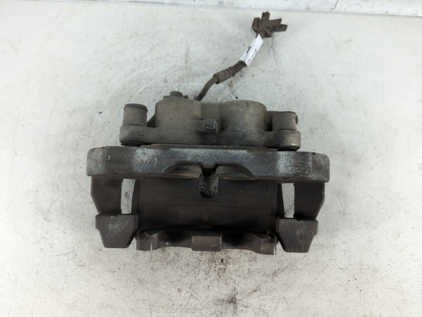 2011-2022 Dodge Durango Front Driver Left Brake Caliper - Oemusedautoparts1.com