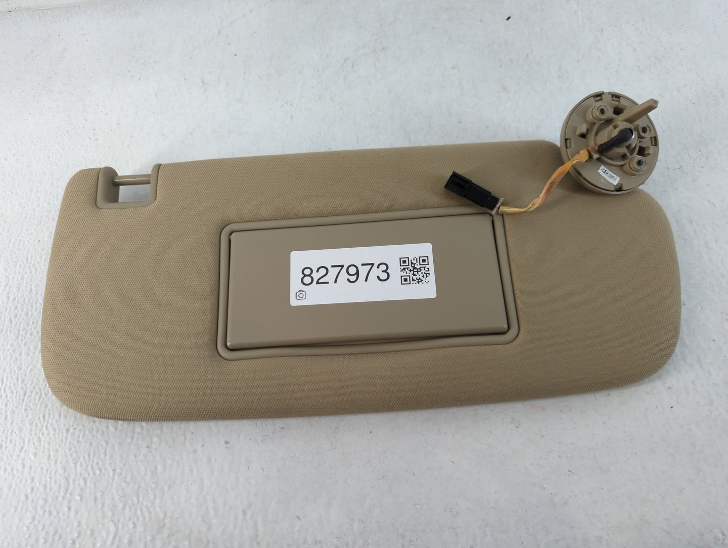 2011-2022 Dodge Durango Sun Visor Shade Replacement Passenger Right Mirror Fits OEM Used Auto Parts - Oemusedautoparts1.com