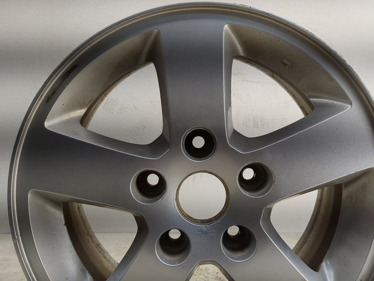 2008-2013 Dodge Grand Caravan Oem Wheel Rim - Oemusedautoparts1.com