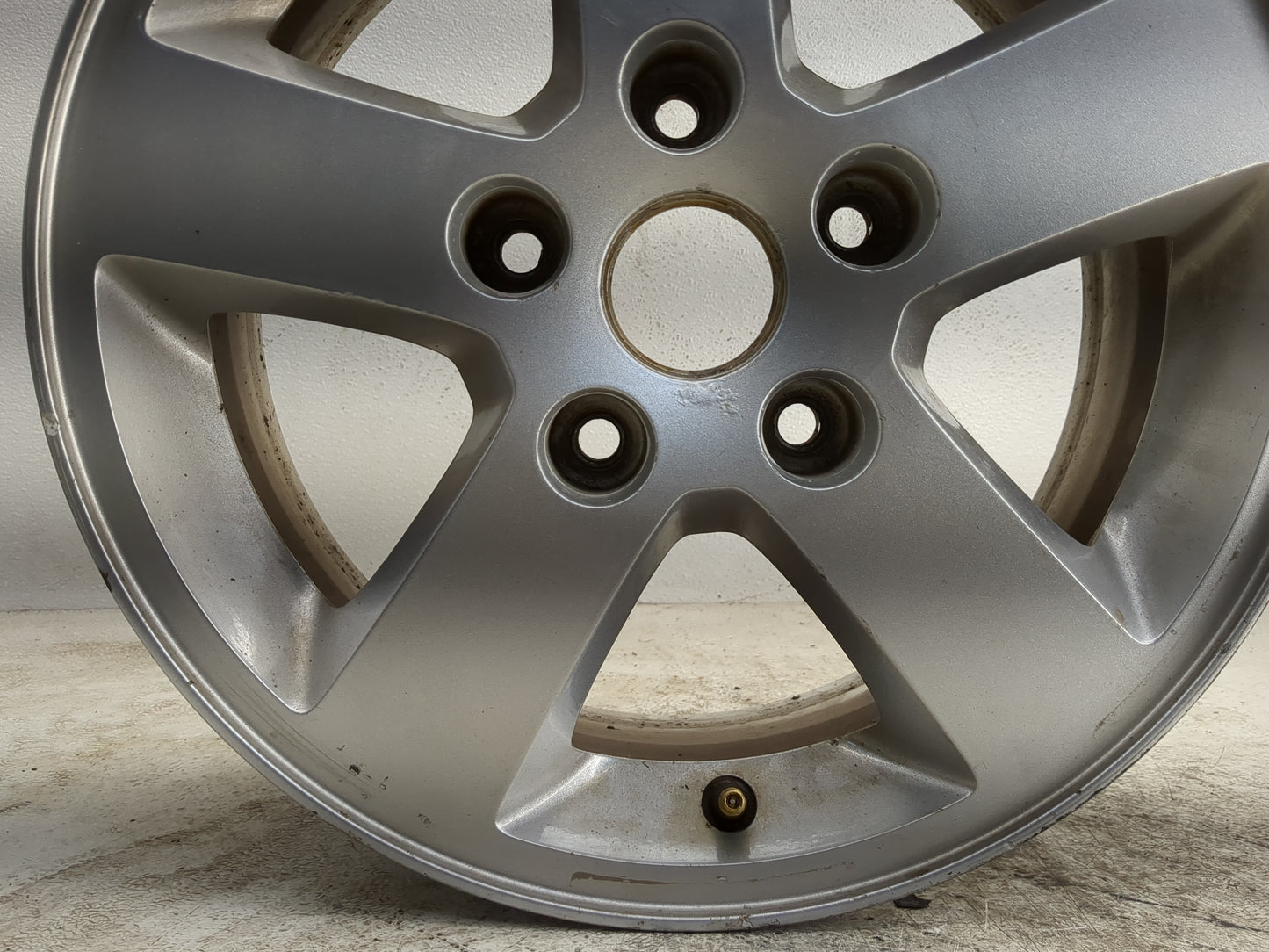 2008-2013 Dodge Grand Caravan Oem Wheel Rim - Oemusedautoparts1.com