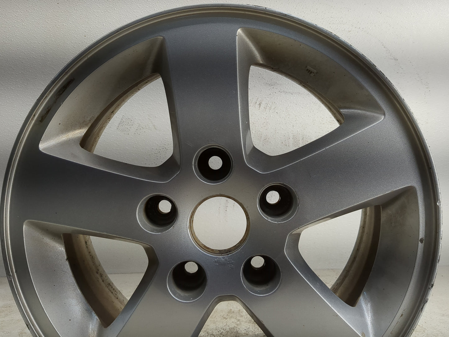 2008-2013 Dodge Grand Caravan Oem Wheel Rim - Oemusedautoparts1.com
