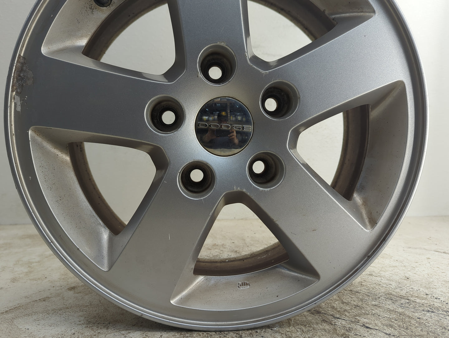 2008-2013 Dodge Grand Caravan Oem Wheel Rim - Oemusedautoparts1.com