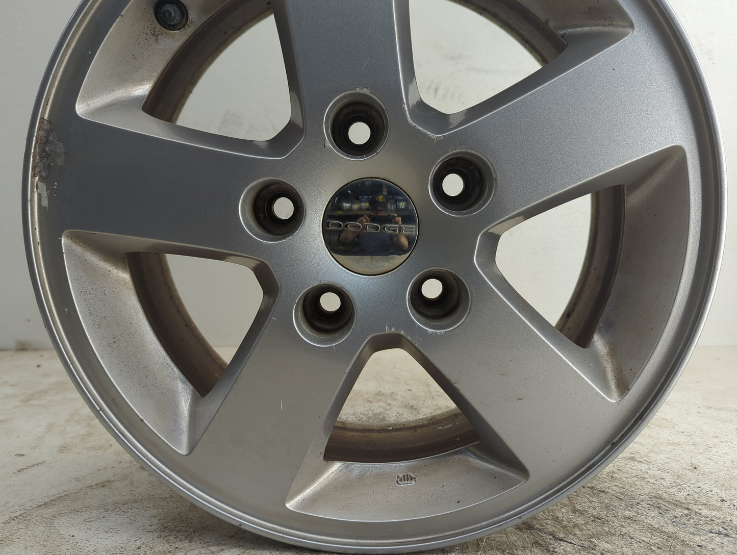 2008-2013 Dodge Grand Caravan Oem Wheel Rim - Oemusedautoparts1.com