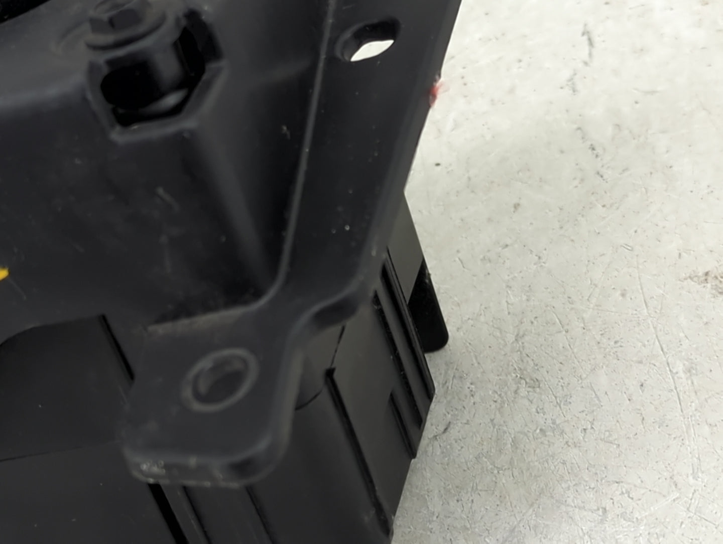 2011-2014 Dodge Grand Caravan Ignition Switch Oem 1192496 - Oemusedautoparts1.com