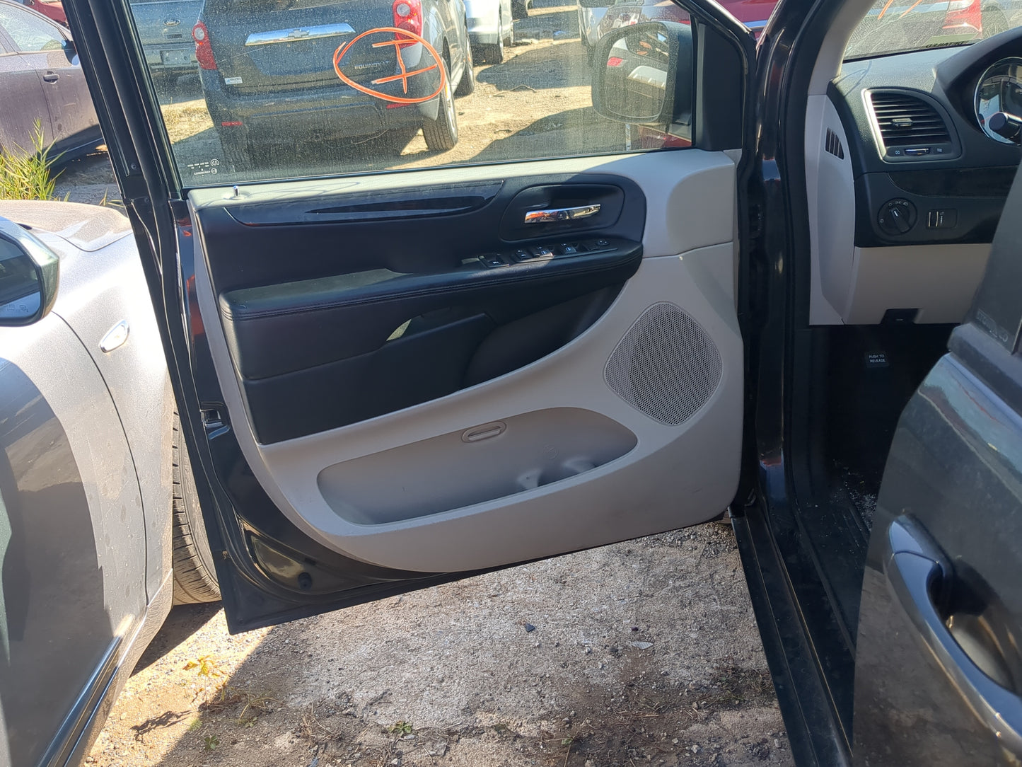 2012 Dodge Grand Caravan Front Left Driver Interior Door Panel Trim 1192575 - Oemusedautoparts1.com