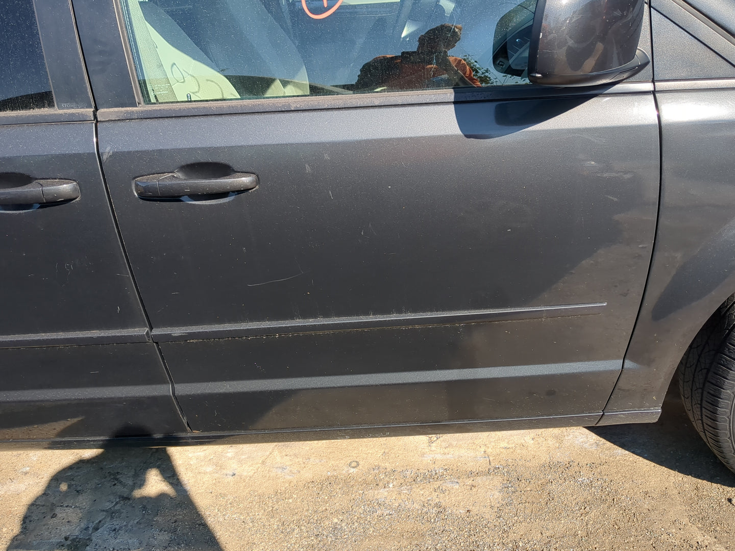 2008-2020 Dodge Grand Caravan Passenger Front Door Oem 1192602 - Oemusedautoparts1.com