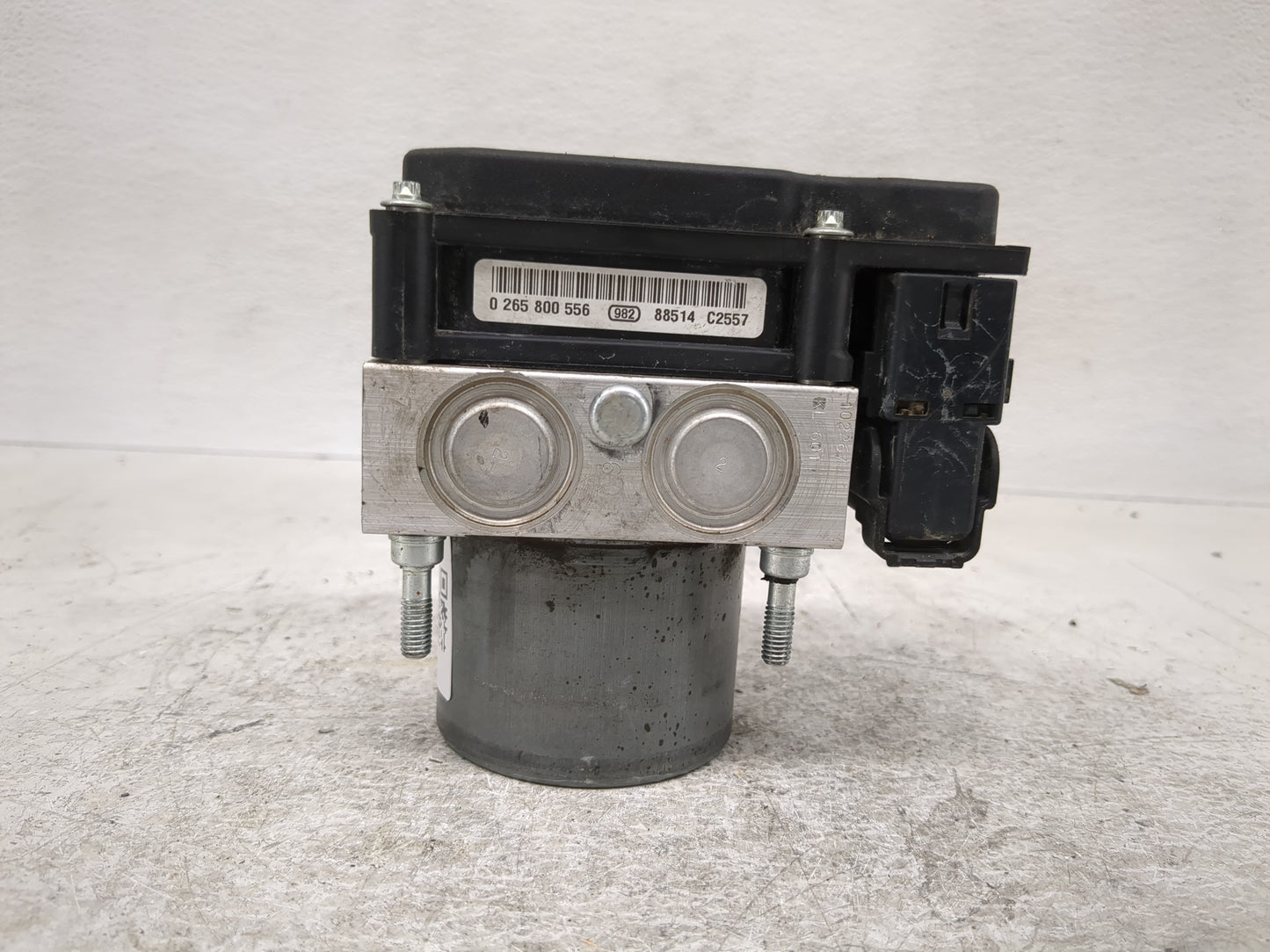 2012 Dodge Grand Caravan ABS Pump Control Module Replacement P/N:269 506 0265 242 847, 0265956023 Fits OEM Used Auto Parts -