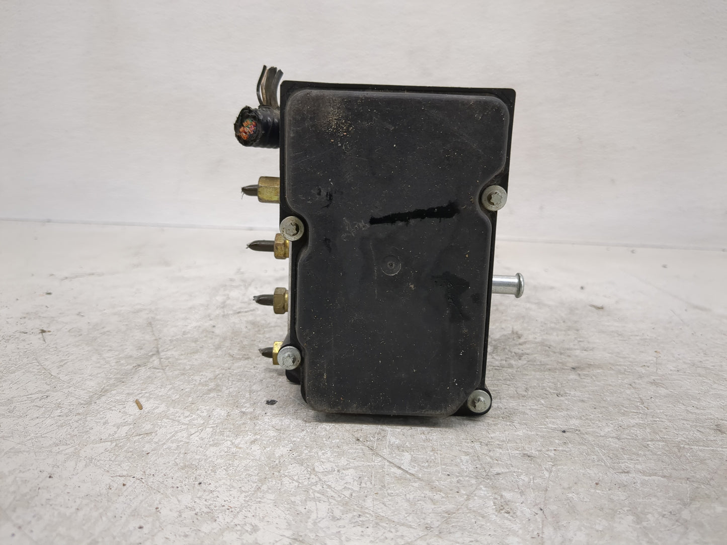 2012 Dodge Grand Caravan ABS Pump Control Module Replacement P/N:269 506 0265 242 847, 0265956023 Fits OEM Used Auto Parts -