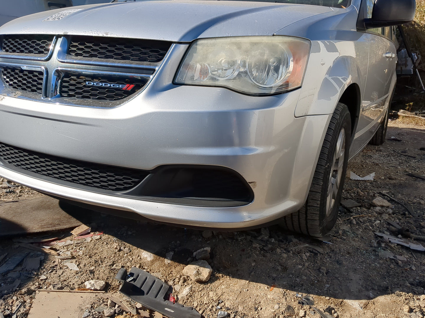 2011-2020 Dodge Grand Caravan Front Bumper - Oem - Oemusedautoparts1.com