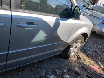 2008-2020 Dodge Grand Caravan Passenger Front Door Oem - Oemusedautoparts1.com