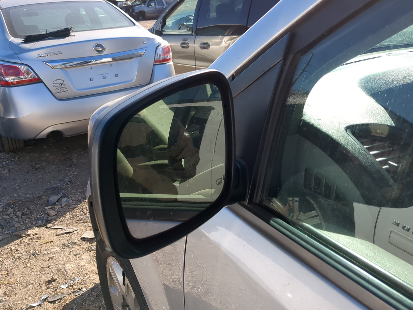2011-2020 Dodge Grand Caravan Driver Side View Mirror - Left Door Mirror OEM Used - Oemusedautoparts1.com