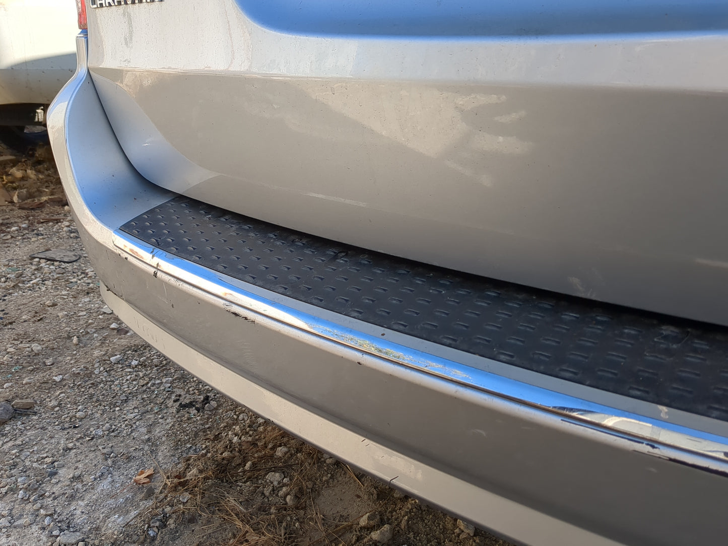 2011-2020 Dodge Grand Caravan Rear Bumper Assembly Oem 1222827 - Oemusedautoparts1.com